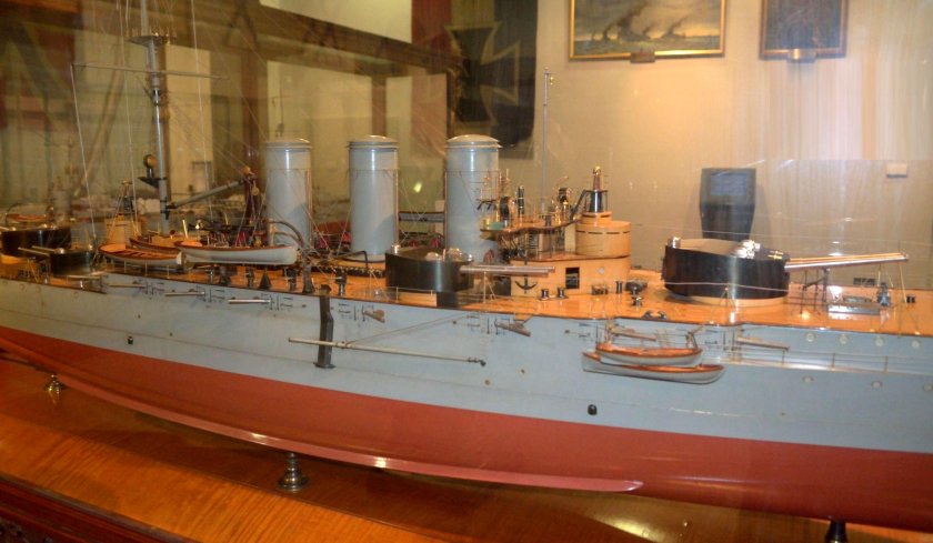 Крейсер Рюрик 2