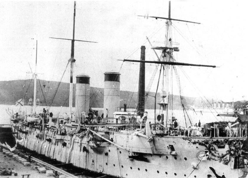 Броненосный крейсер Рюрик 1892