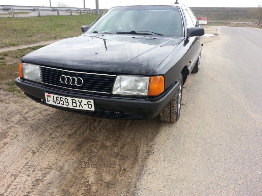 Ауди 100 1990