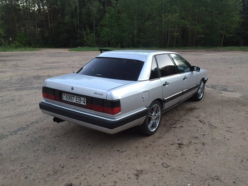 Ауди 200 сигара