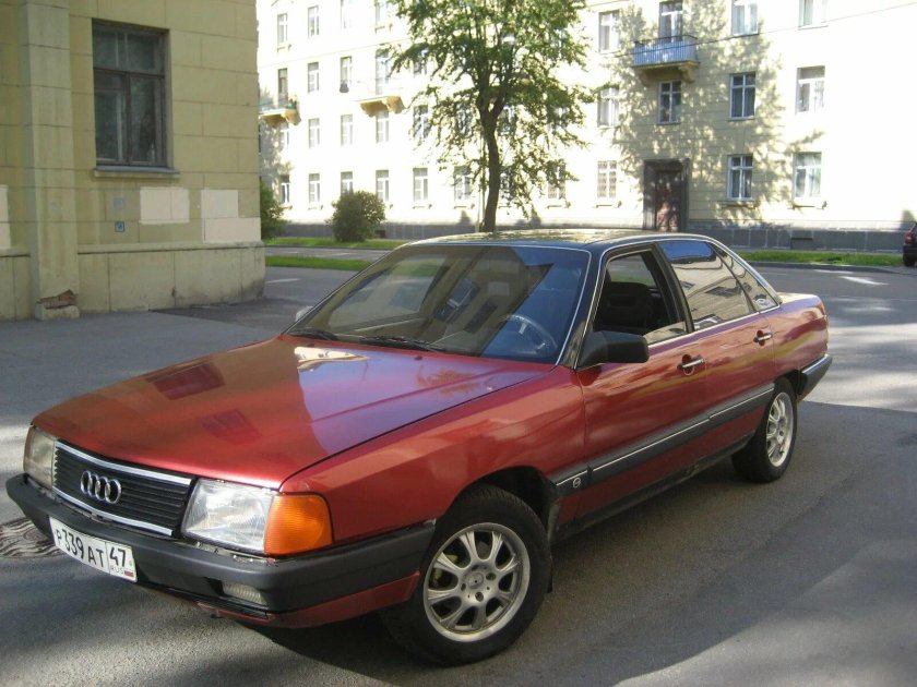 Audi 80 сигара