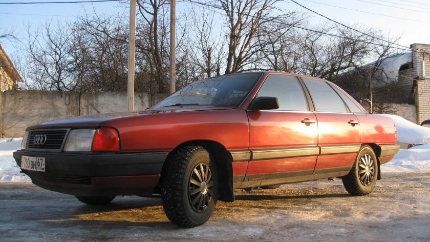 Ауди 100 сигара бордовая переходная
