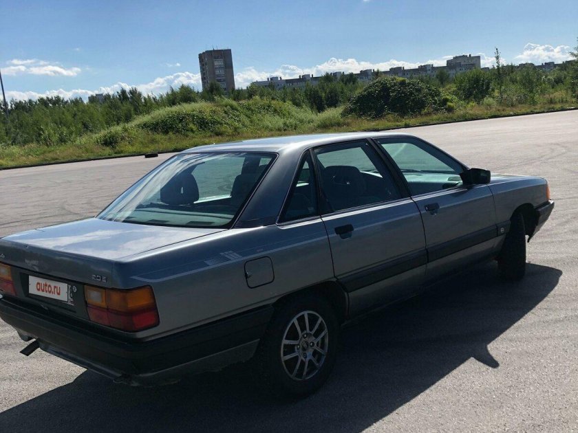 Ауди 100 44 кузов 2.3