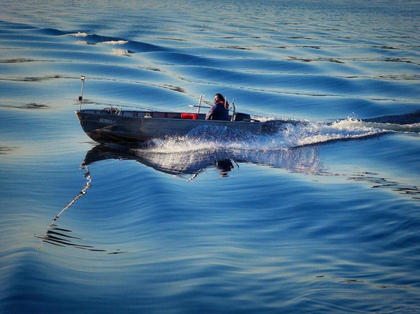 Водная лодка