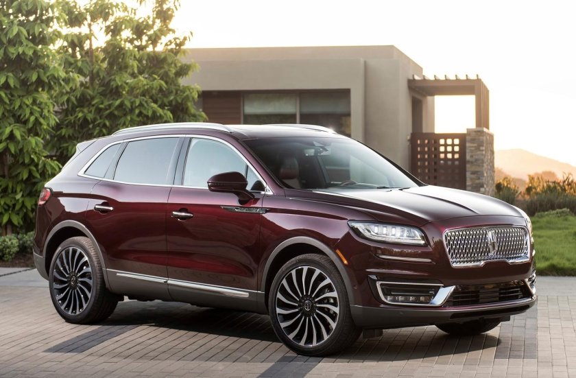 Lincoln Nautilus 2020