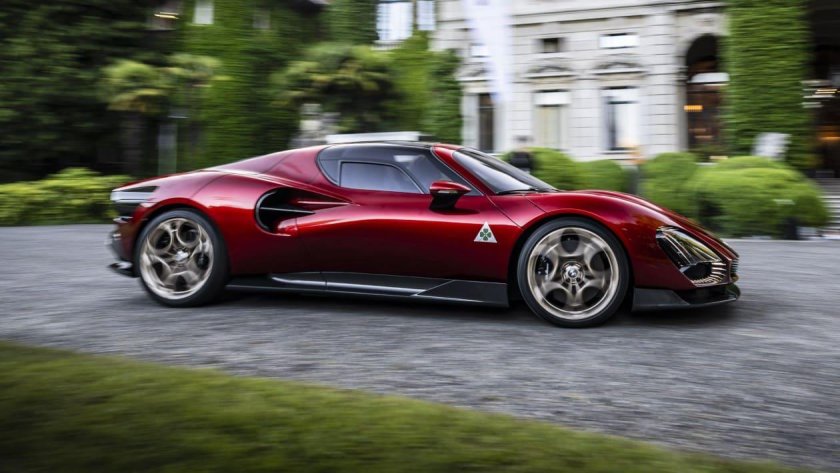 Alfa romeo 33 stradale 2023