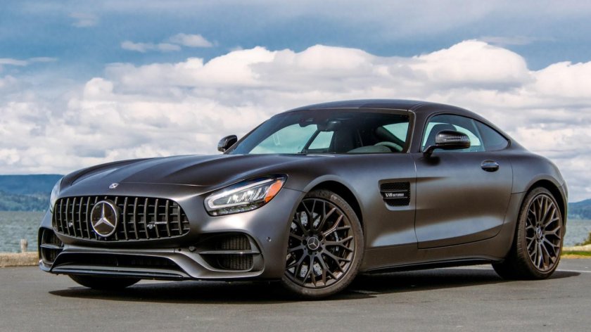 Mercedes benz amg gt