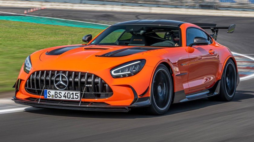 Мерседес Бенц АМГ ГТ