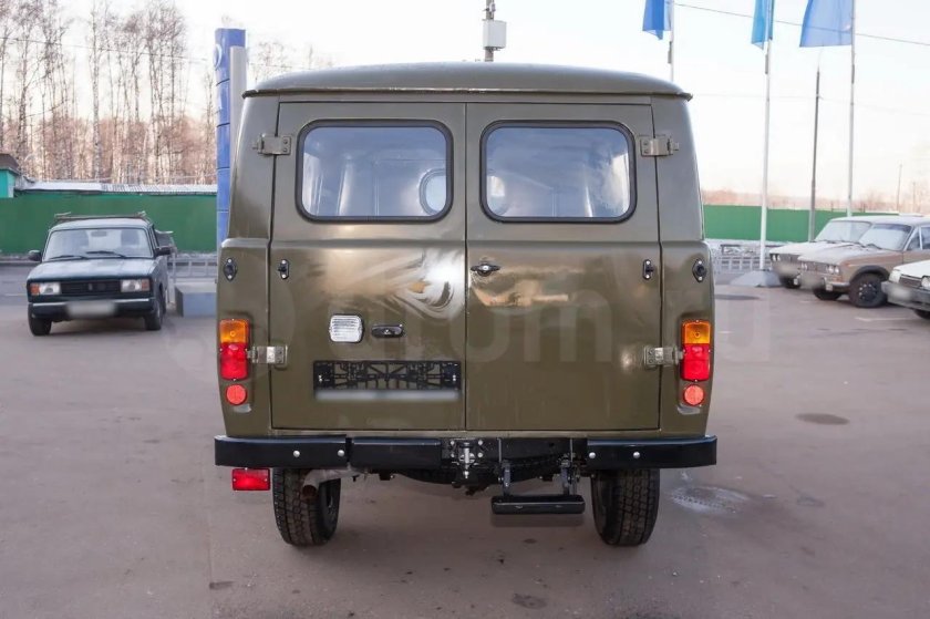 УАЗ 452 Буханка сзади