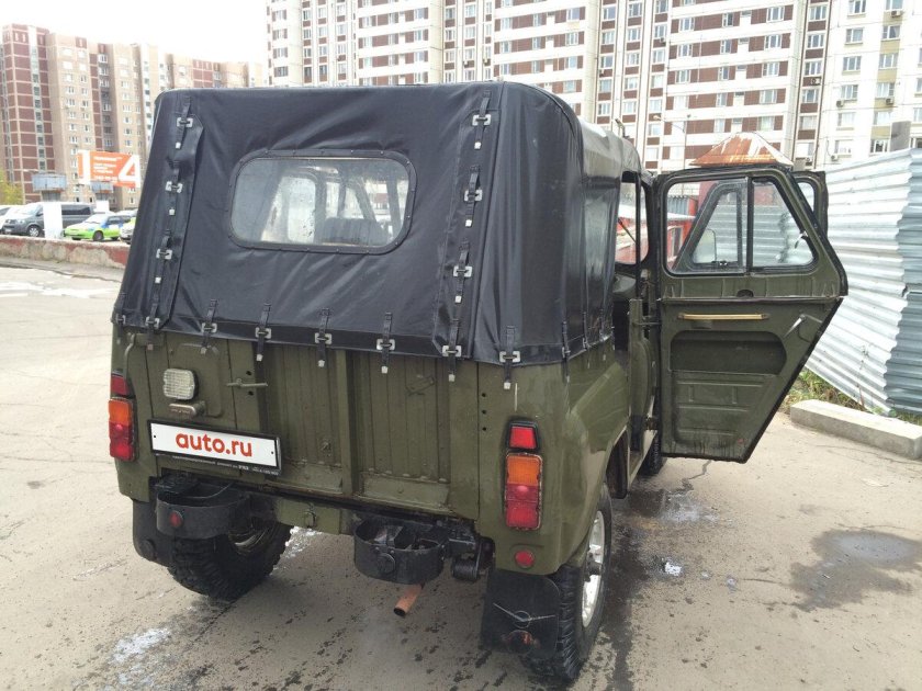 УАЗ 469 зад