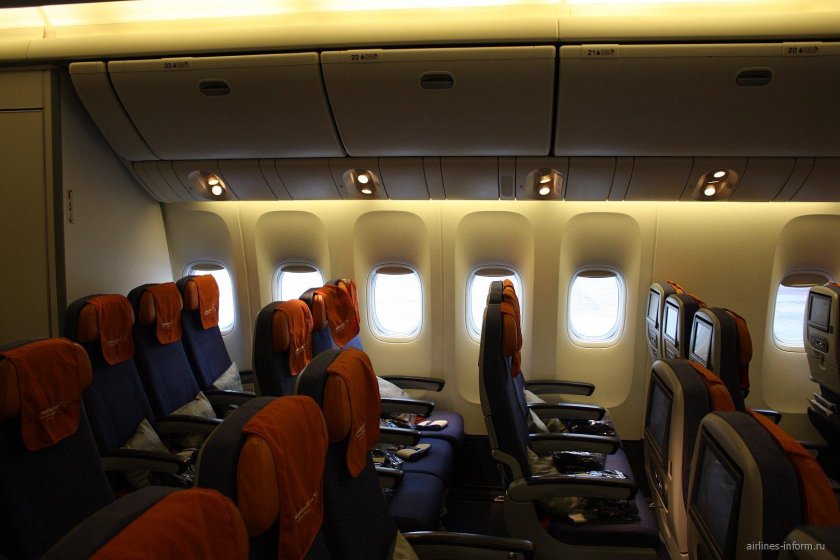 Boeing 777-300er салон