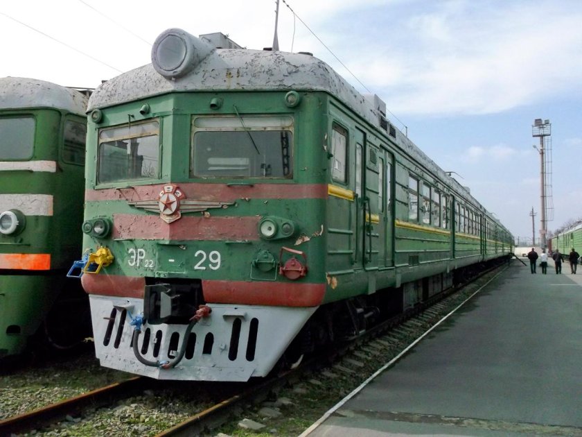 Эр22 электропоезд кабина