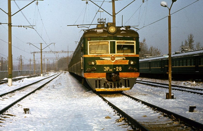 Эр22 электропоезд кабина