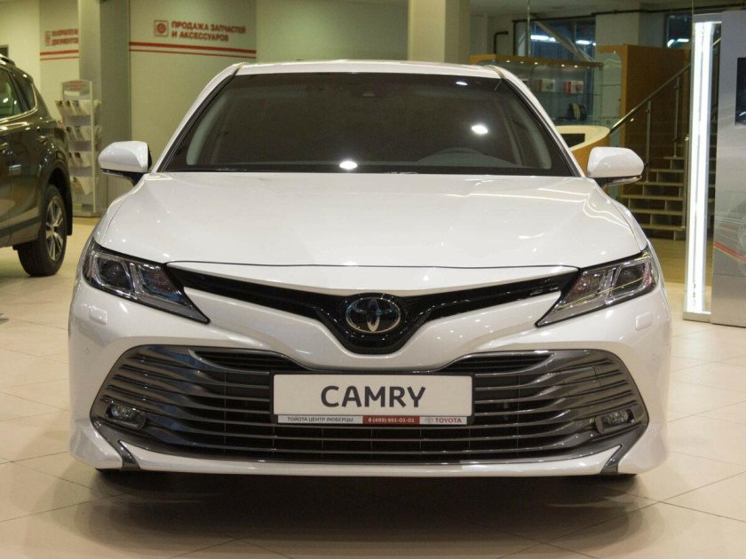 Toyota Camry Элеганс Safety