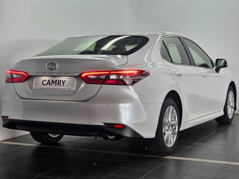 Toyota camry viii xv 70