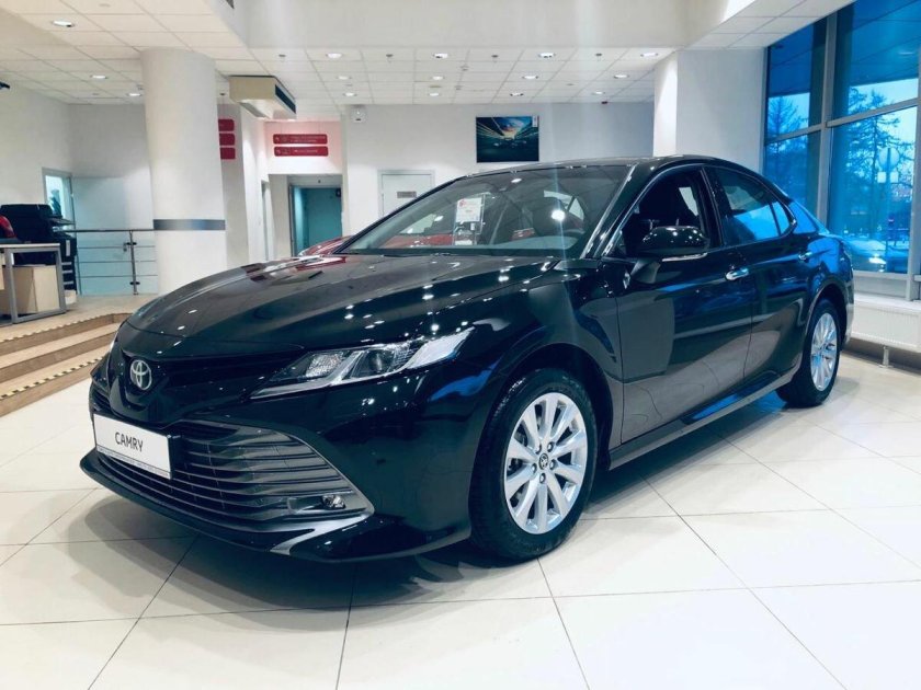 Тойота Камри xv70 чёрный 2.5 Элеганс Сэйфети