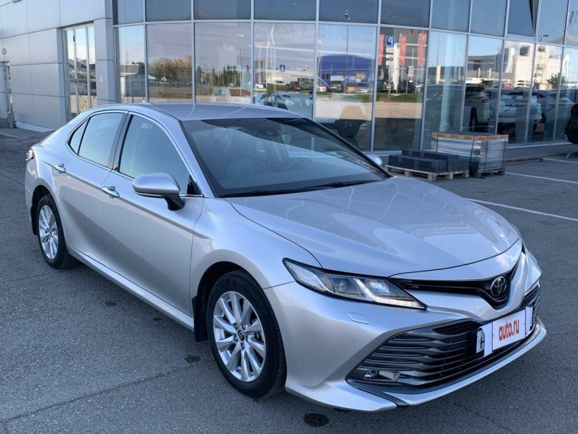 Toyota Camry xv70 (2017-2021)