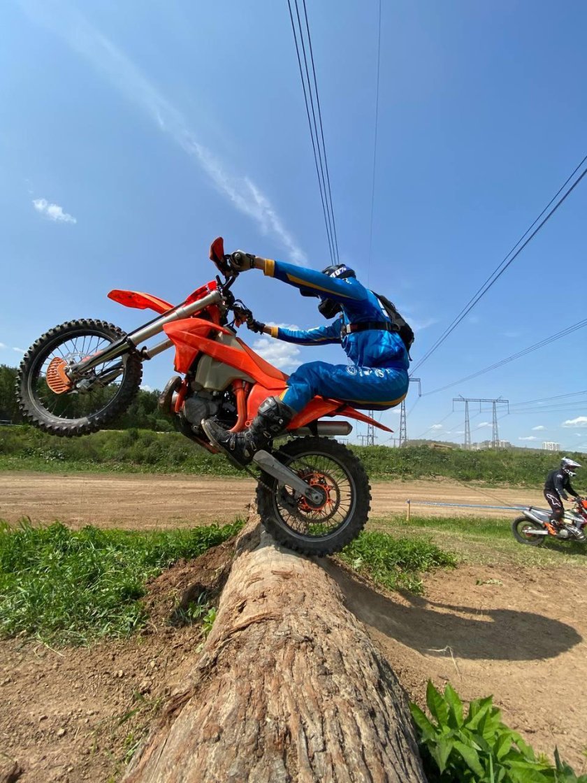 Эндуро стадион для тренировок