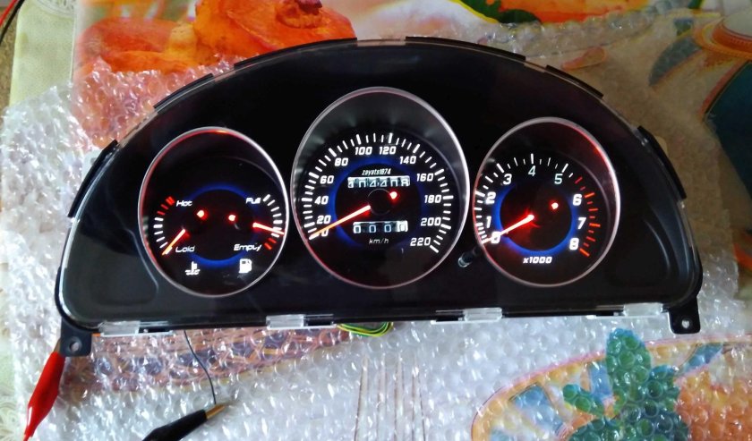 Chevrolet lanos панель приборов с тахометром