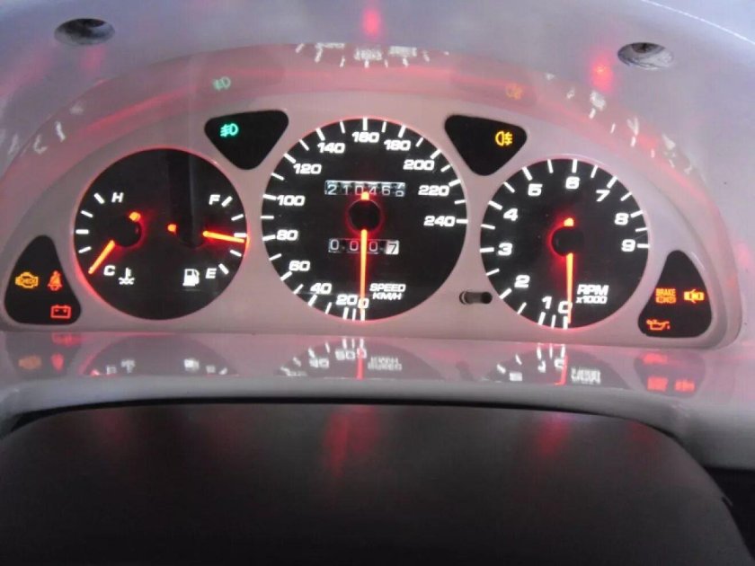 Chevrolet lanos приборная панель