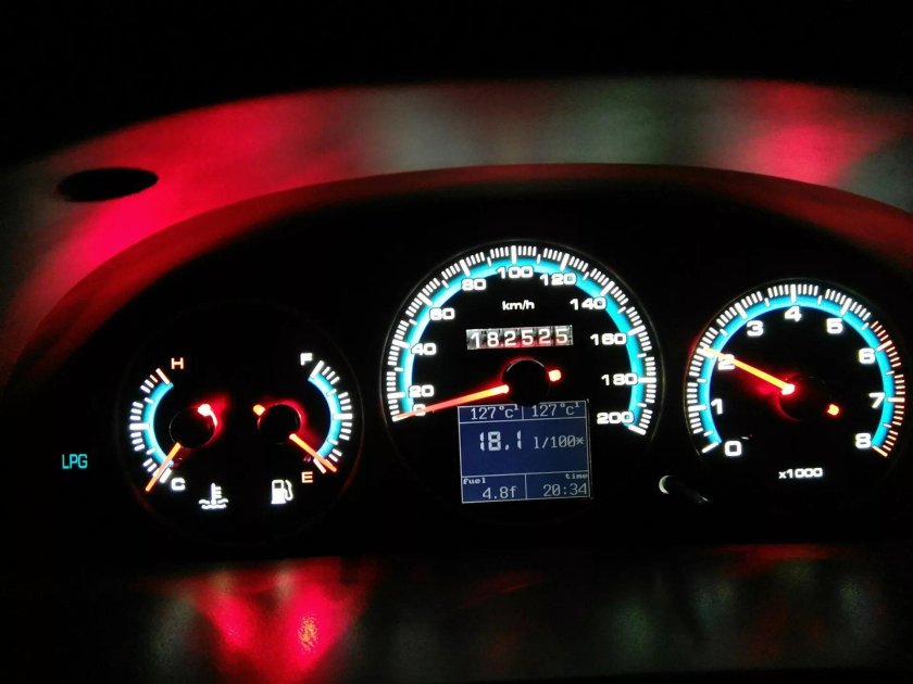 Приборная панель Ланос 1.5