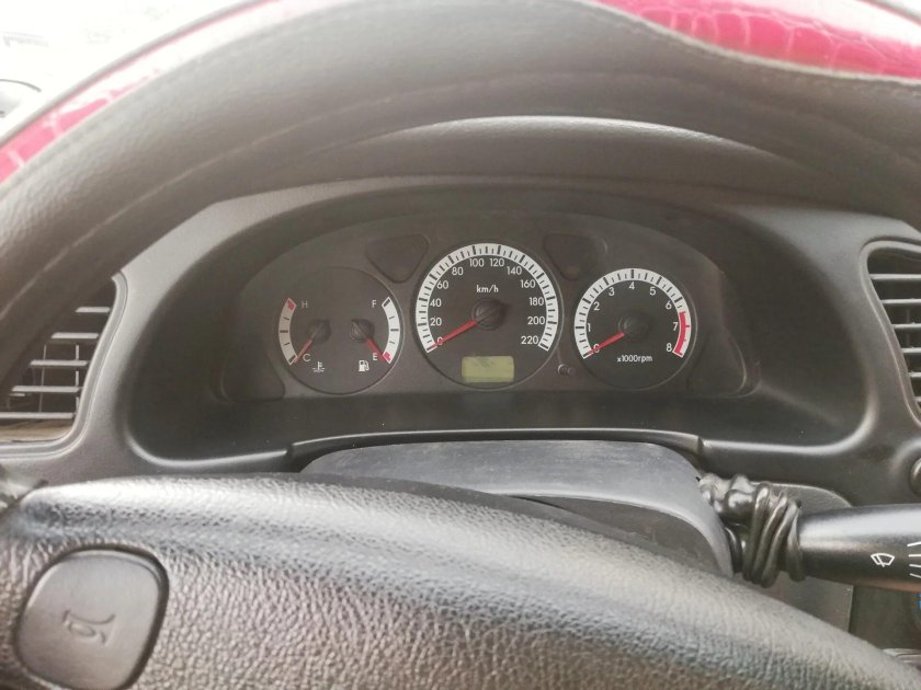 Chevrolet lanos 2007 приборная панель