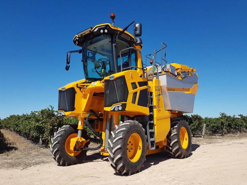 Грегуар виноградоуборочный комбайн