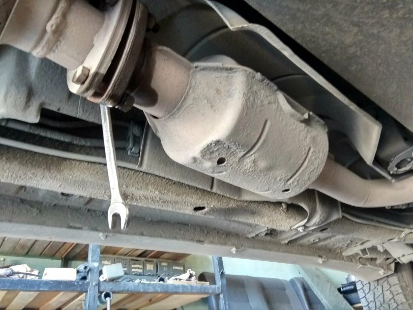 Шевроле Нива 2009г катализатор