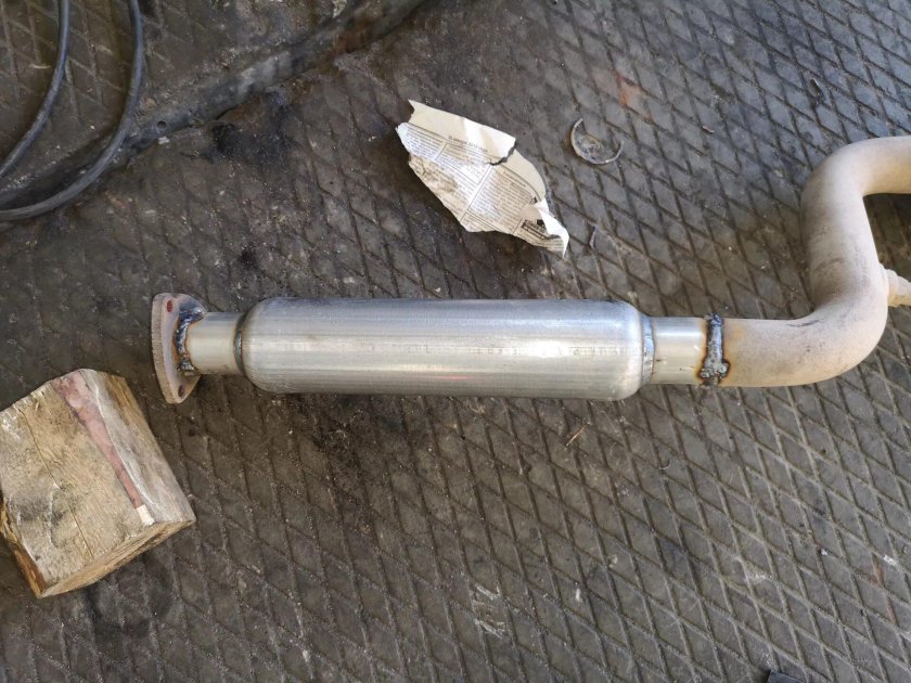 Стронгер вместо катализатора Нива Шевроле