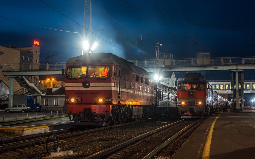ТЭП 70 ночной вокзал Витебский