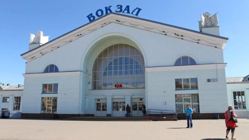 Железнодорожный вокзал города Кирова
