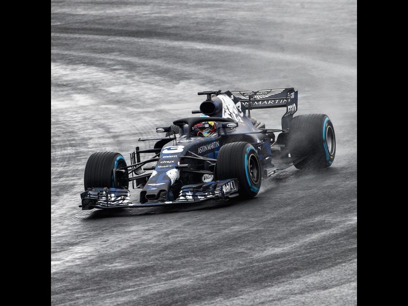 Aston Martin Red bull Racing f1