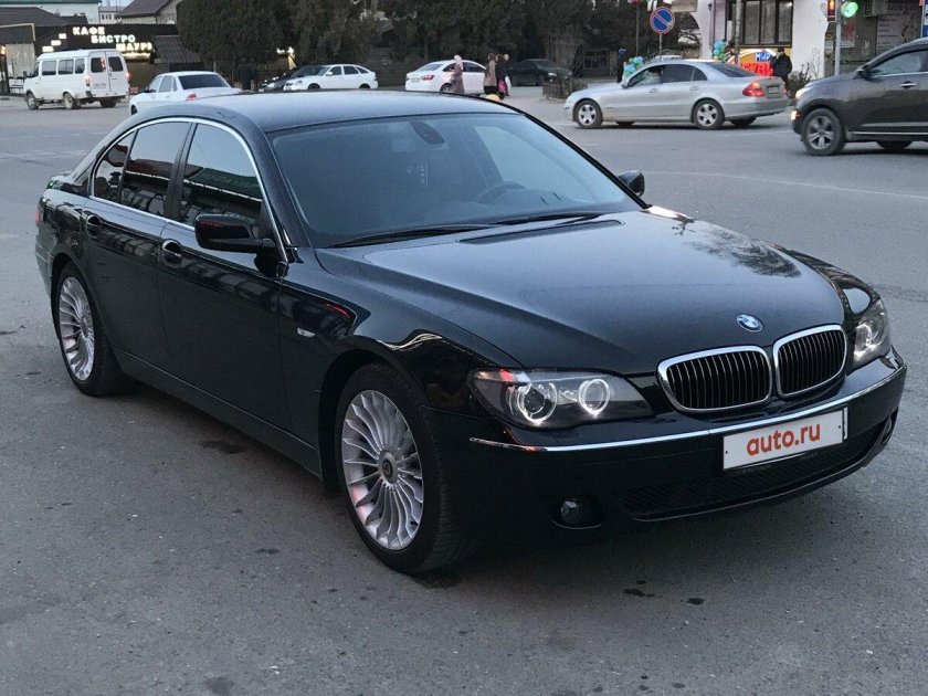 Бмв 7 серии 2005