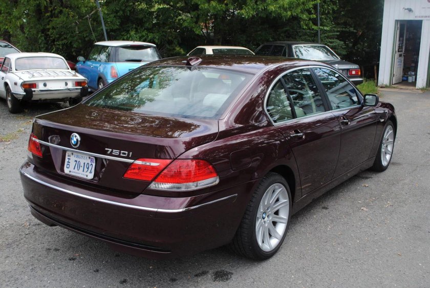 BMW 7 2006