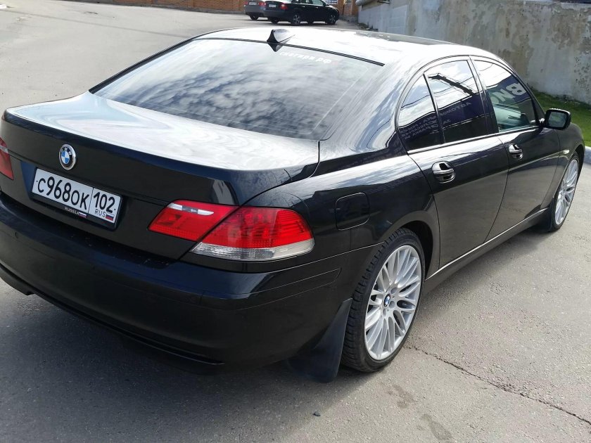 BMW 7 2007
