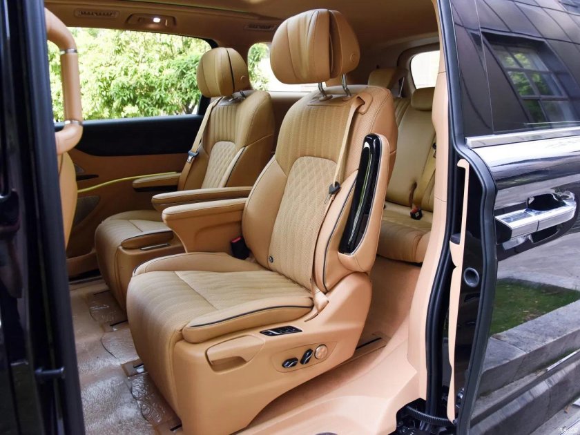 Китайский минивэн voyah Dreamer