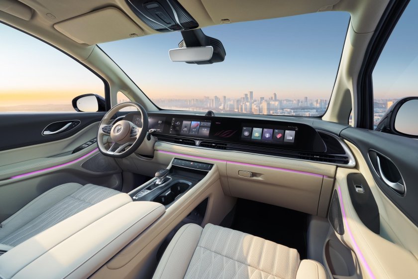 Китайский минивэн voyah Dreamer