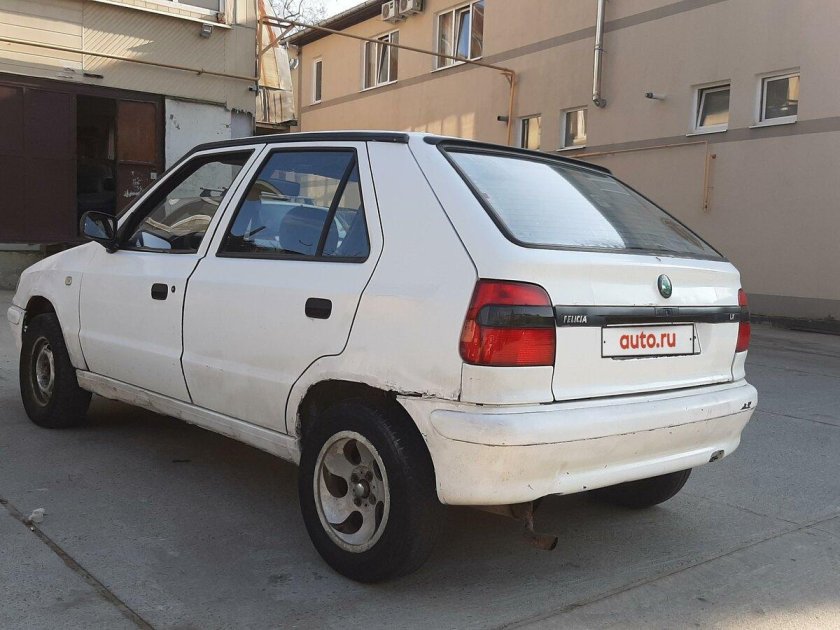 Шкода фелиция 1 3