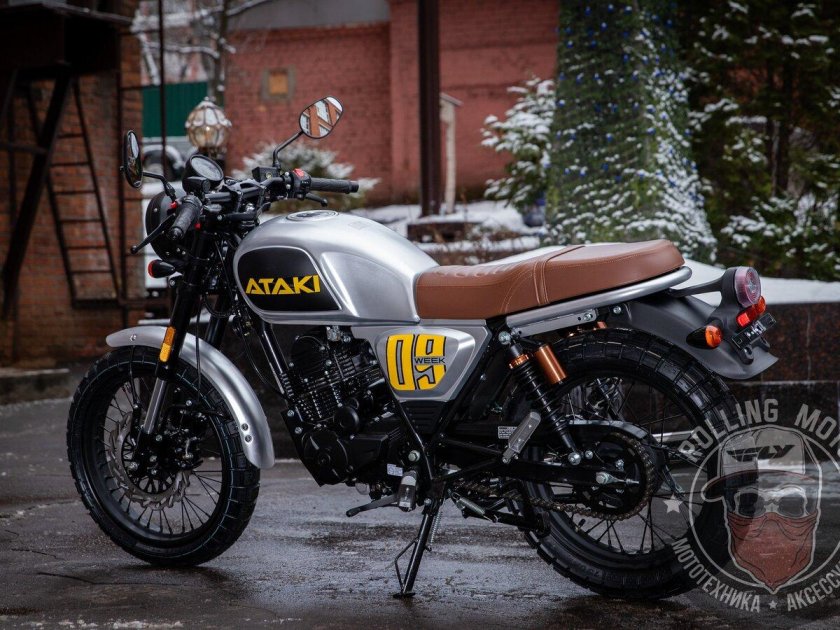 Классический дорожный мотоцикл