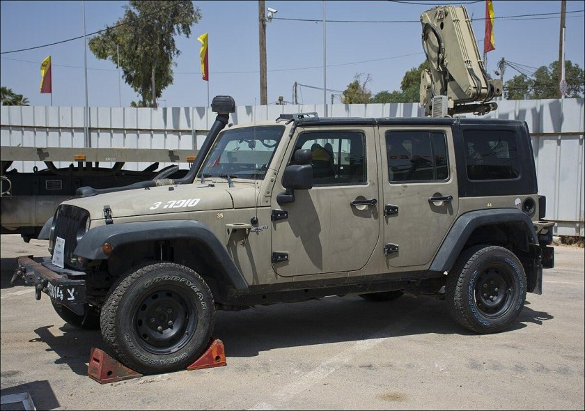 Израильский джип ail Storm