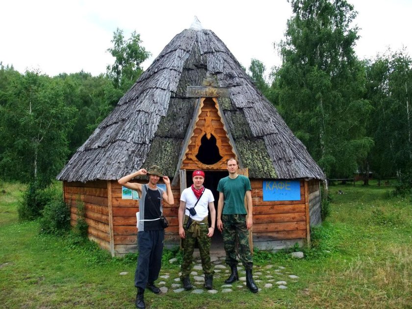 Чадыр жилище алтайцев