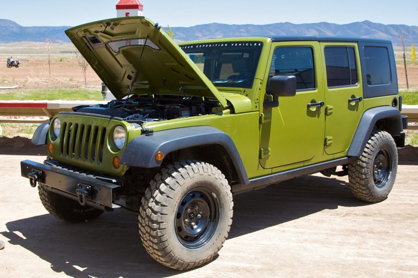 Jeep Wrangler j8