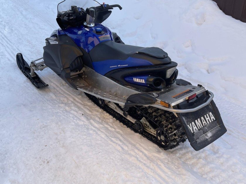 Снегоход yamaha