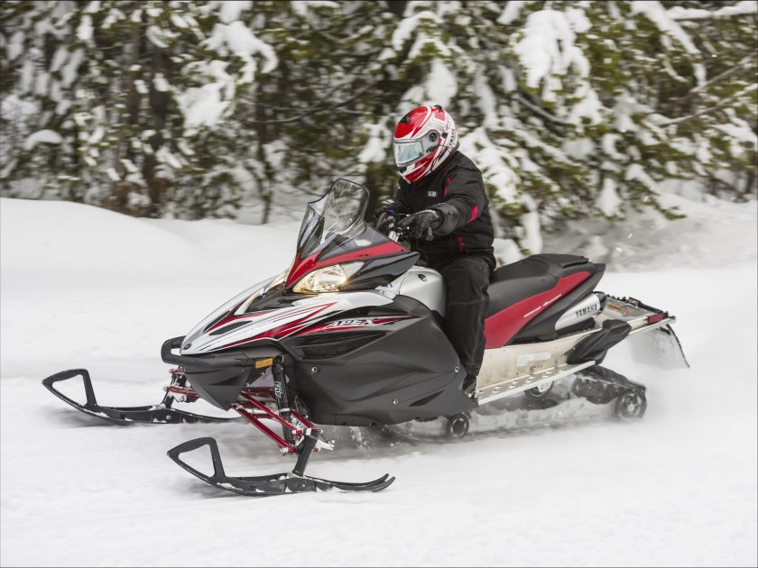 Снегоход Ямаха Апекс