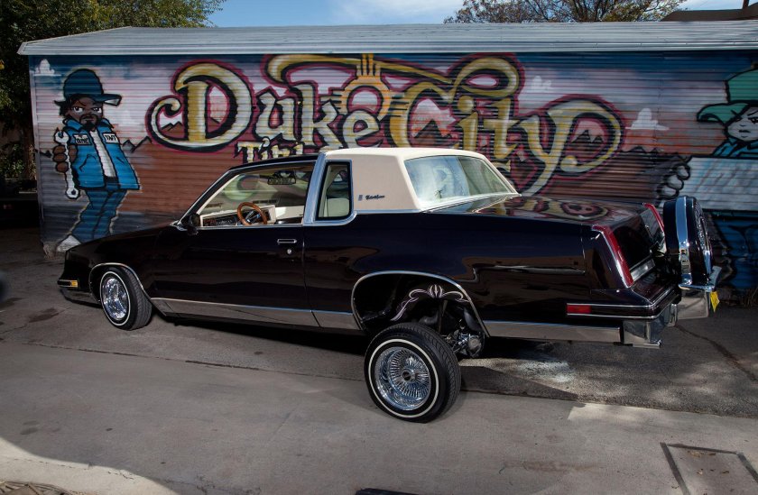 Lincoln Continental 1965 лоурайдер