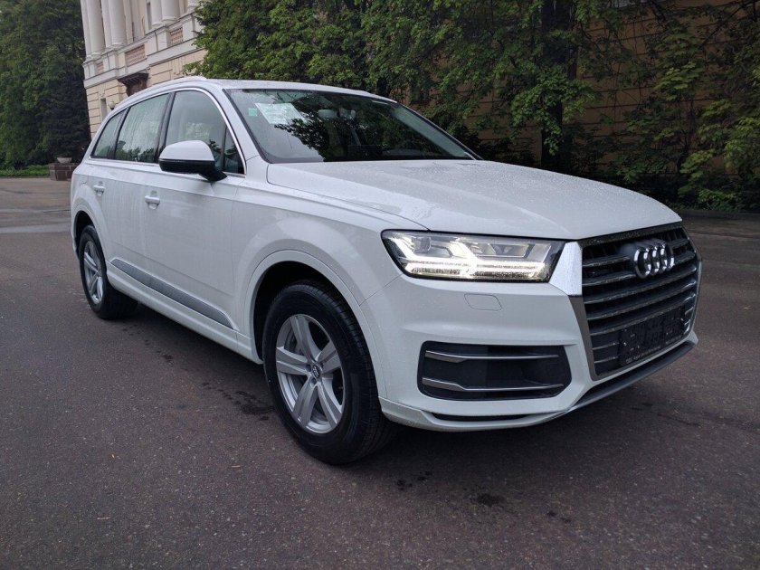 Audi q7 2016