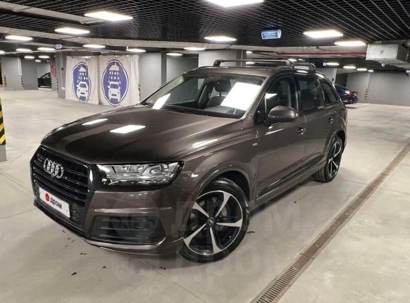Audi q 7 4 m