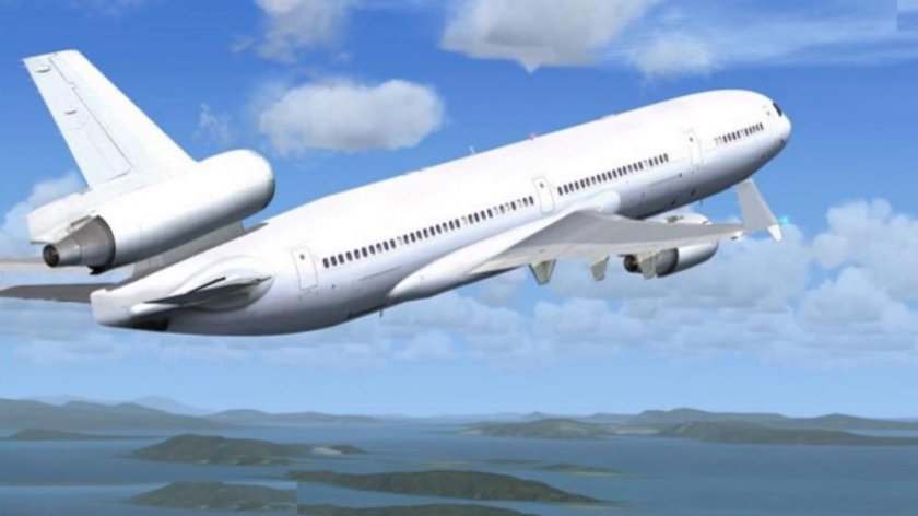 Белоснежный самолет