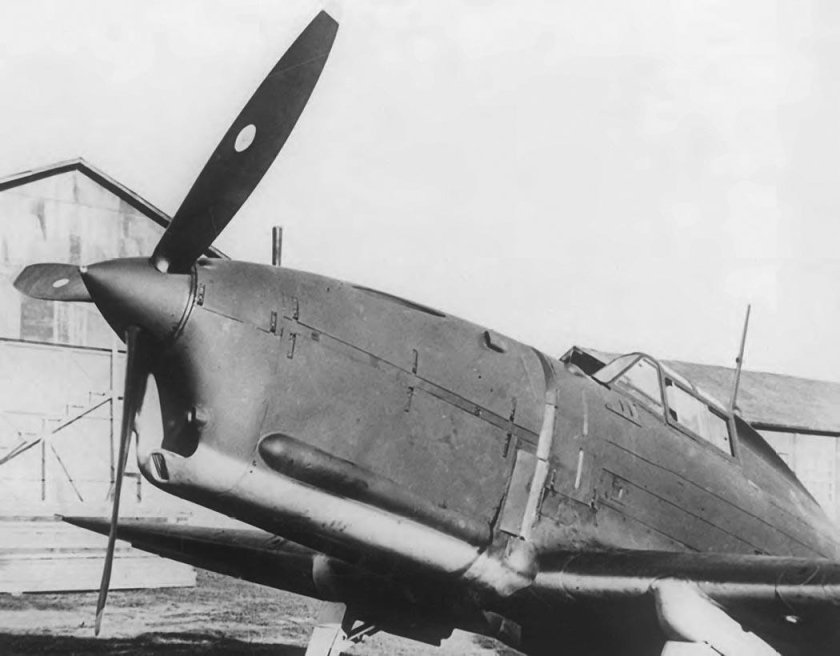 Re 2001 самолет