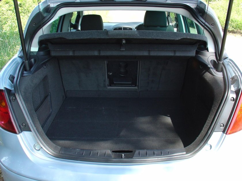 Seat Toledo 3 багажник